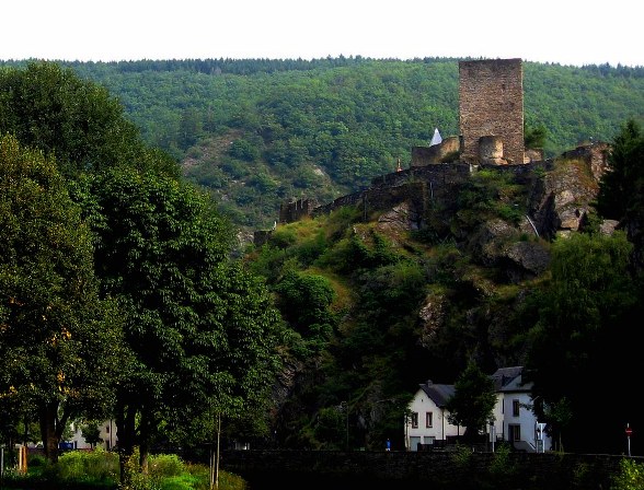 Kasteel Esch-sur-S�re